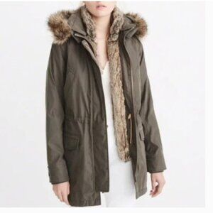 Abercrombie & 3 in 1 Olive Green Utility Jacket - Size Small